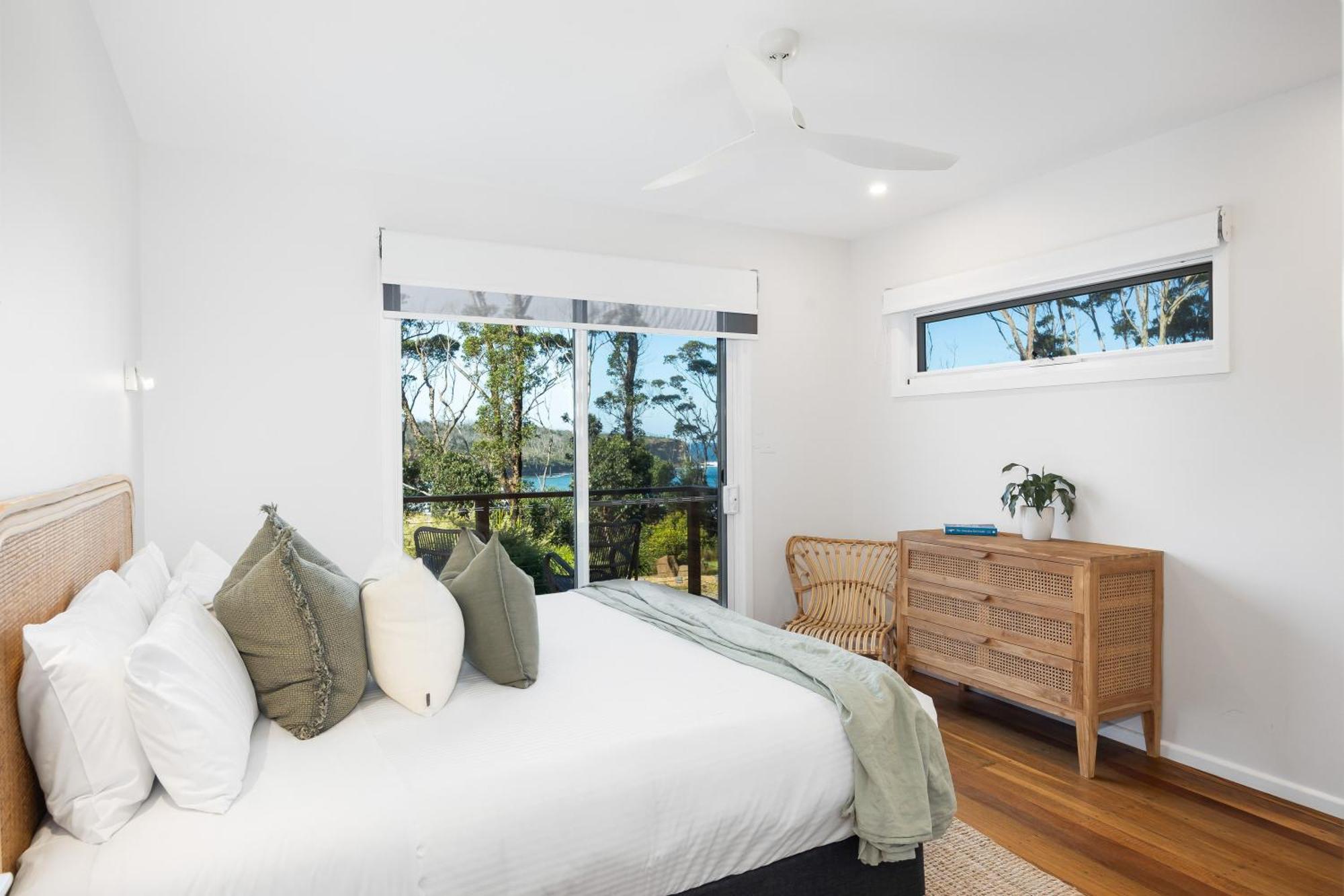 Pebbly Beach Escape East Lynne Екстер'єр фото