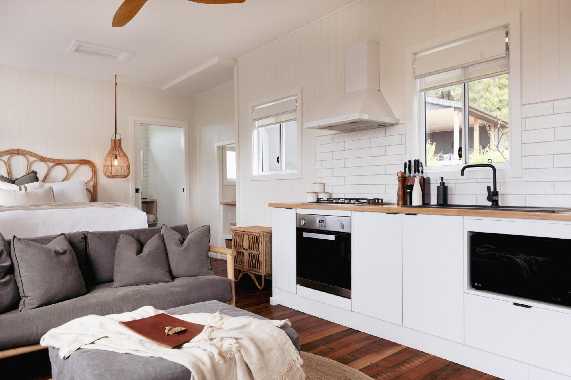 Pebbly Beach Escape East Lynne Екстер'єр фото